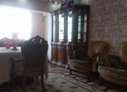 Satılır 2 otaqlı 65 m2 köhnə tikili Gənclik m.