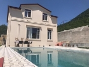 İcarəyə verilir 6 otaqlı 175 m2 villa Qəbələ
