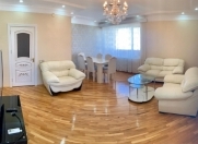 İcarəyə verilir 3 otaqlı 100 m2 yeni tikili Nərimanov heykəli