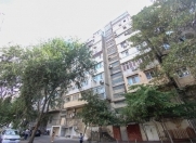 Satılır 4 otaqlı 120 m2 köhnə tikili Asan Xidmət-3