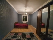 Satılır 2 otaqlı 60 m2 köhnə tikili Memar Əcəmi m.