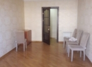 Satılır 2 otaqlı 45 m2 köhnə tikili İnşaatçılar m.