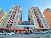 İcarəyə verilir 3 otaqlı 150 m2 yeni tikili Tibb Universiteti