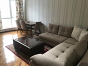 İcarəyə verilir 3 otaqlı 90 m2 yeni tikili Şah İsmayıl Xətai m.