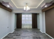 Satılır 2 otaqlı 71 m2 yeni tikili Qara Qarayev m.