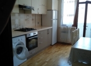 Satılır 2 otaqlı 70 m2 yeni tikili Qara Qarayev m.