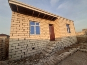 Satılır 3 otaqlı 110 m2 həyət evi Ramana