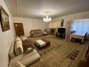 Satılır 5 otaqlı 105 m2 köhnə tikili Atatürk parkı