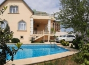 İcarəyə verilir 6 otaqlı 250 m2 həyət evi Badamdar