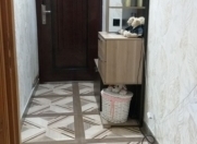 Satılır 2 otaqlı 50 m2 köhnə tikili Qara Qarayev m.