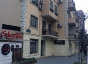 İcarəyə verilir 1 otaqlı 25 m2 köhnə tikili 28 May m.