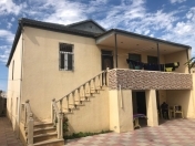 Satılır 8 otaqlı 210 m2 həyət evi Bülbülə