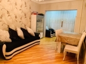Satılır 3 otaqlı 85 m2 köhnə tikili İnşaatçılar m.