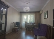 Satılır 2 otaqlı 56 m2 köhnə tikili Yasamal r.