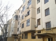 Satılır 3 otaqlı 47 m2 köhnə tikili 4 mkr