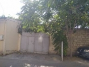 Satılır 4 otaqlı 198 m2 həyət evi 4 mkr