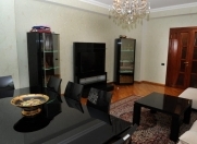 Satılır 2 otaqlı 91 m2 yeni tikili Neftçilər m.