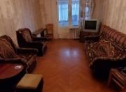 Satılır 2 otaqlı 45 m2 köhnə tikili İnşaatçılar m.