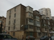 İcarəyə verilir 1 otaqlı 35 m2 köhnə tikili Elmlər Akademiyası m.