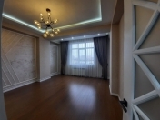 Satılır 2 otaqlı 72 m2 yeni tikili Qara Qarayev m.