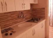 İcarəyə verilir 1 otaqlı 45 m2 köhnə tikili Elmlər Akademiyası m.