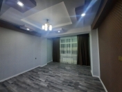 Satılır 2 otaqlı 71 m2 yeni tikili Qara Qarayev m.