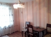 Satılır 2 otaqlı 50 m2 köhnə tikili Elmlər Akademiyası m.