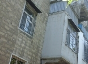 Satılır 3 otaqlı 80 m2 köhnə tikili Keşlə bazarı