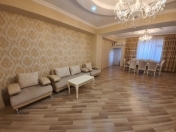 İcarəyə verilir 3 otaqlı 154 m2 yeni tikili Yasamal r.