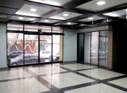 İcarəyə verilir 14 otaqlı 430 m2 ofis Axundov bağı