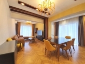 İcarəyə verilir 5 otaqlı 230 m2 yeni tikili AMAY
