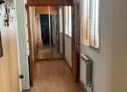 İcarəyə verilir 3 otaqlı 85 m2 köhnə tikili Ayna Sultanova heykəli