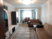 Satılır 3 otaqlı 70 m2 köhnə tikili Neftçi bazası