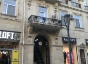 İcarəyə verilir 1 otaqlı 19 m2 köhnə tikili Bayıl