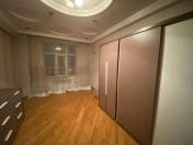 İcarəyə verilir 3 otaqlı 90 m2 yeni tikili 20 yanvar m.