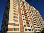 Satılır 6 otaqlı 650 m2 obyekt Qara Qarayev m.