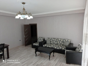 İcarəyə verilir 3 otaqlı 130 m2 yeni tikili Nəriman Nərimanov m.