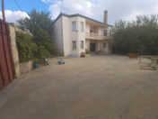 Satılır 7 otaqlı 300 m2 həyət evi Qaraçuxur
