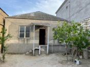 Satılır 2 otaqlı 70 m2 həyət evi Koroğlu m.