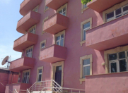 İcarəyə verilir 56 otaqlı 2800 m2 köhnə tikili Badamdar