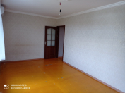 Satılır 1 otaqlı 42 m2 köhnə tikili Bakıxanov