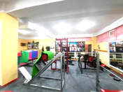 Satılır 3 otaqlı 240 m2 obyekt Həzi Aslanov m.