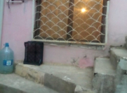 İcarəyə verilir 1 otaqlı 10 m2 köhnə tikili Rusiya səfirliyi