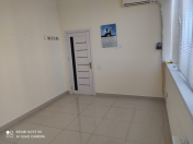 İcarəyə verilir 1 otaqlı 18 m2 ofis Əhmədli