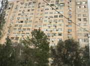 Satılır 2 otaqlı 56 m2 köhnə tikili Qara Qarayev m.