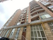 Satılır 3 otaqlı 160 m2 yeni tikili Bakı Dövlət Universiteti