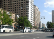 Satılır 1 otaqlı 50 m2 yeni tikili Yasamal r.