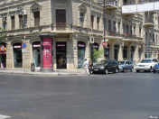 Satılır 1 otaqlı 650 m2 obyekt Nəsimi r.