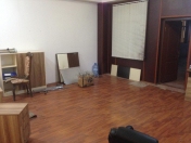 İcarəyə verilir 1 otaqlı 40 m2 ofis Şah İsmayıl Xətai m.