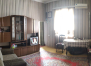 Satılır 1 otaqlı 50 m2 köhnə tikili Bakıxanov